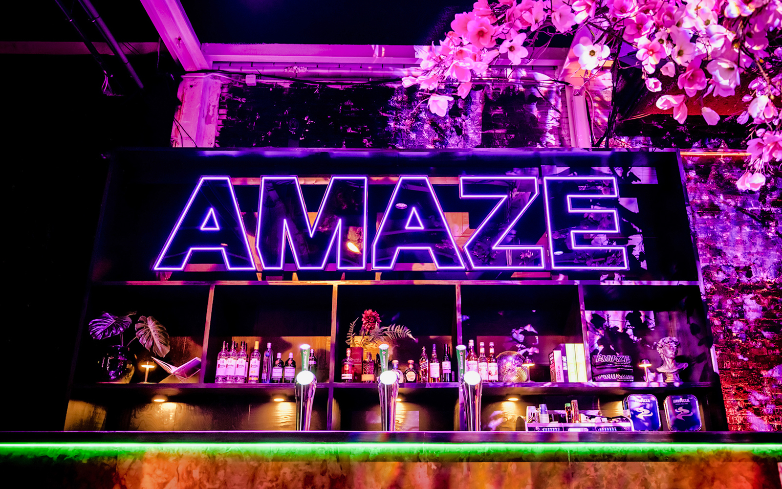 Discover Enchantment Beyond Reality: Dive Deep Into Amaze Amsterdam’s Realm of Marvels