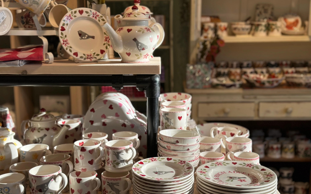 Why Should You Try Emma Bridgewater? Here’s Our Honest Review!